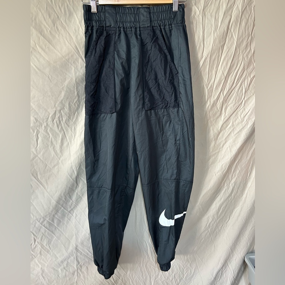 Nike Woven Swoosh Pants Womens Small Black Belted Windbreaker Track